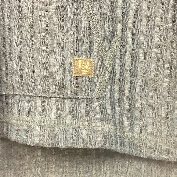 BILLABONG Oversized Hooded Coverup Top - Size XS - Picture 10 of 14